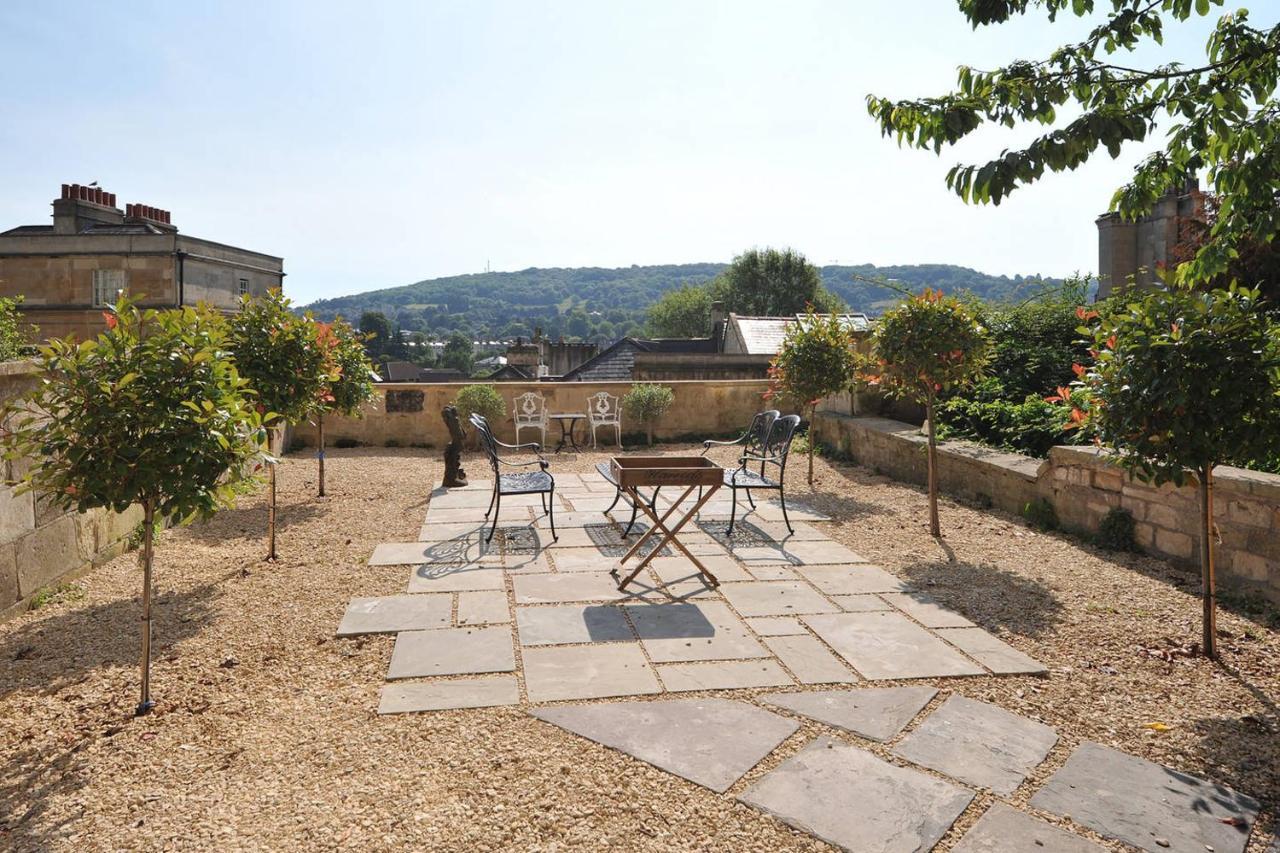 Central Luxury Bath Garden Apartment Free Parking Exterior foto