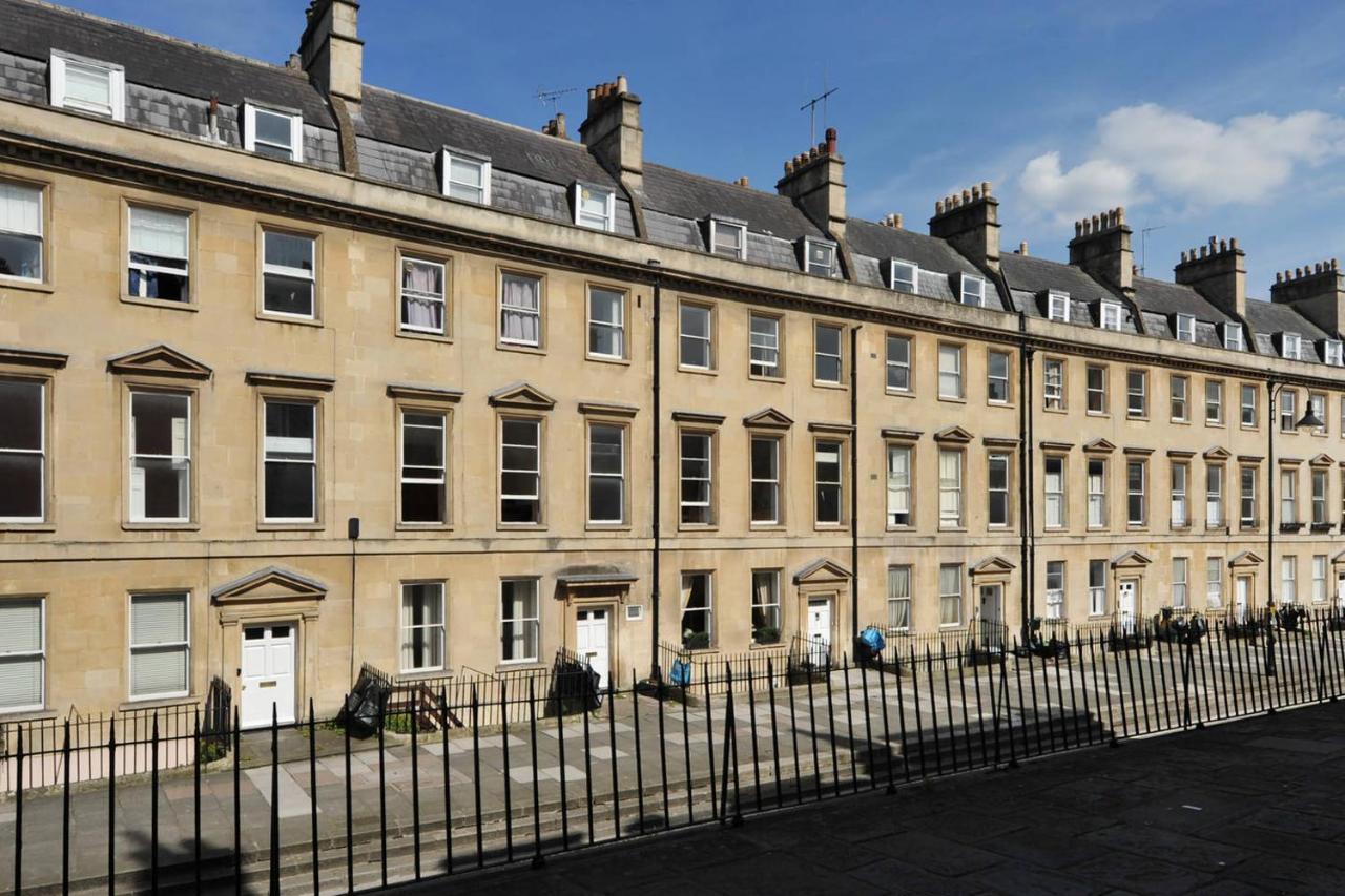 Central Luxury Bath Garden Apartment Free Parking Exterior foto